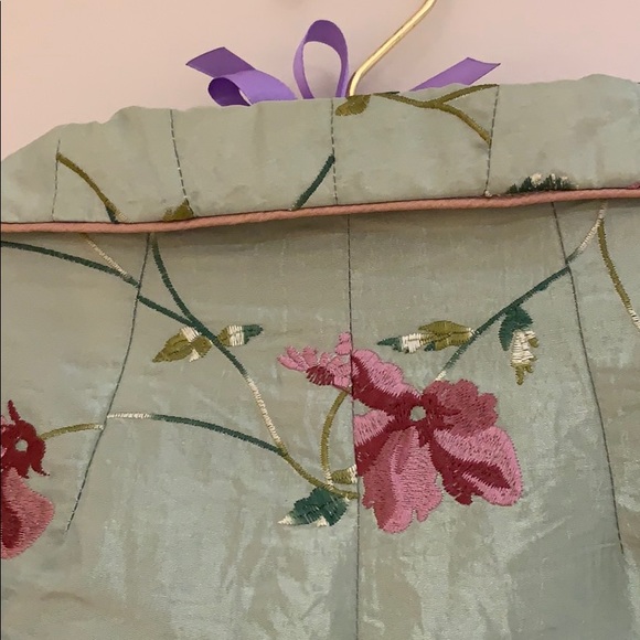 Silk Jacket - Picture 4 of 5